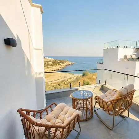 Charming 3-bedroom With Sea Views Appartamento Kharcha